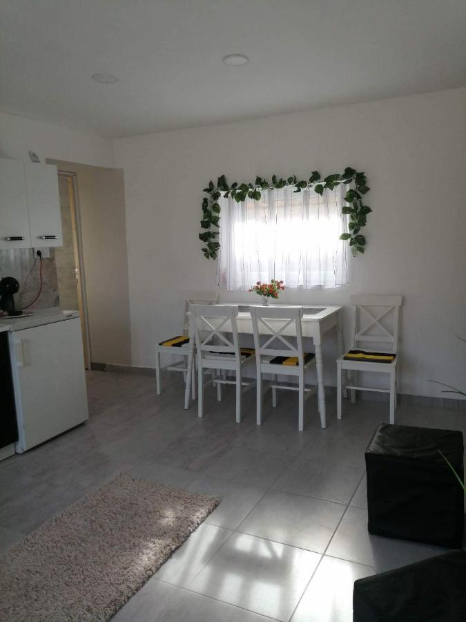 דירות קסזטלי Horvath Apartman מראה חיצוני תמונה